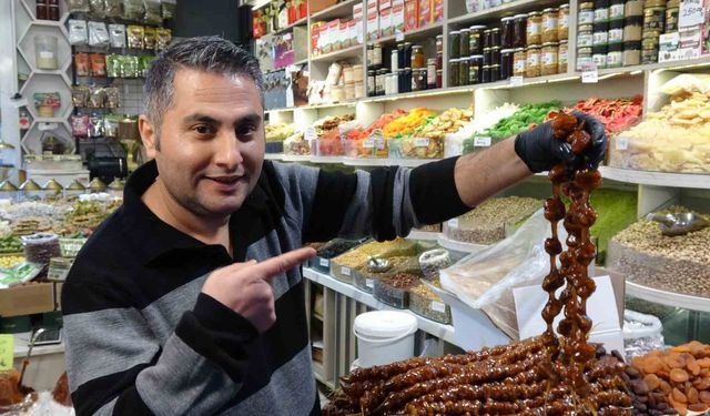 Gaziantep'te pekmez ve şire ürünlerine yoğun ilgi!