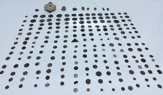 Gaziantep'te Roma ve Bizans dönemine ait 230 parça tarihi eser ele geçirildi