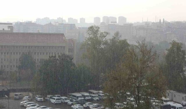 Gaziantep güne sağanak yağışla uyandı!