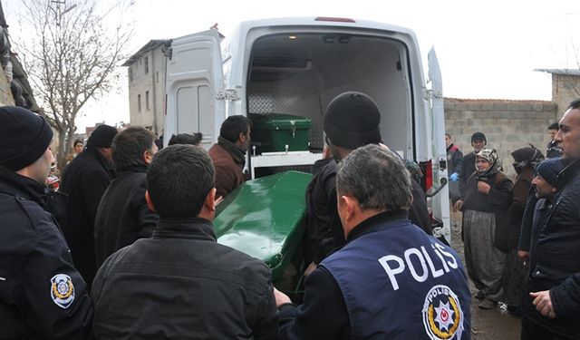 Gaziantep'te kocası tarafından silahla vurulan kadın hayatını kaybetti Katil zanlısının eve geliş anı kamerada