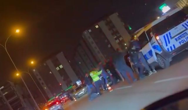 (VİDEO HABER) Gaziantep'te trafik kontrolünde gergin anlar!