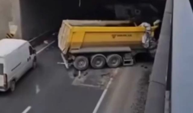 Gaziantep'te feci kaza! Hafriyat kamyonu kontrolden çıktı...