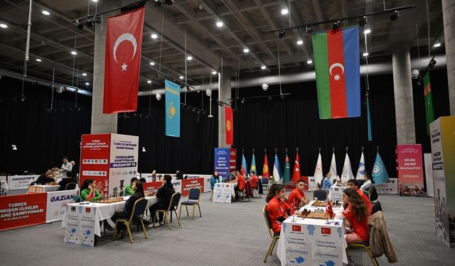 Gaziantep'te Türkiye ve Türk Dünyası Satranç Şampiyonaları başladı