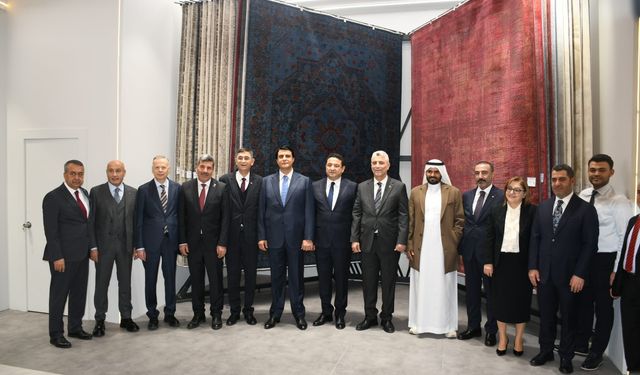 Dünya halı sektörü İstanbul Fuarı’nda buluştu! Gaziantepli halıcılar damga vurdu...