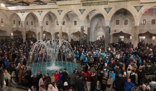 Gaziantep'te Ramazan'ın ilk teravih namazı kılındı