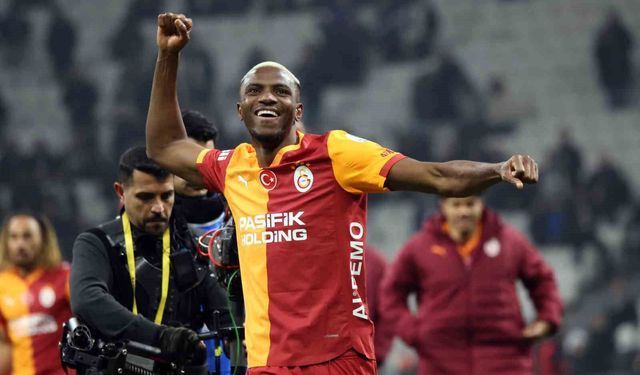 Galatasaray maç sonu üçlüsü Victor Osimhen'den