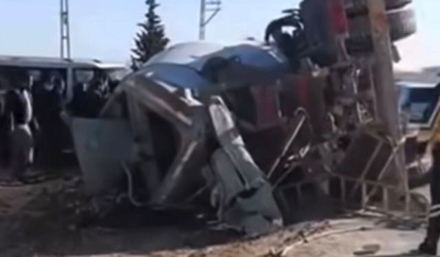 Gaziantep'te devrilen beton mikserinin sürücüsü hayatını kaybetti