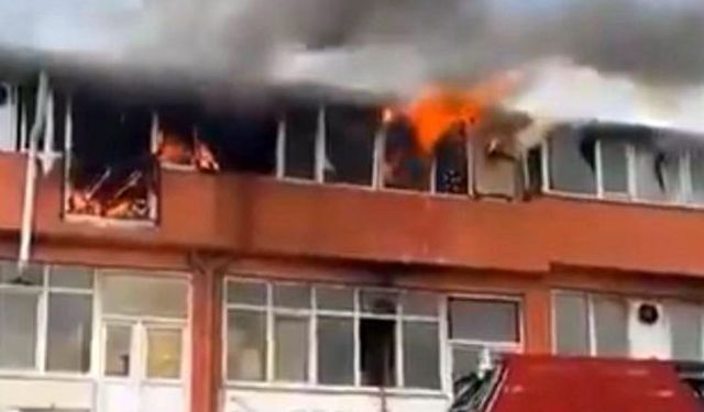 Gaziantep'te ayakkabı imalathanesinde korkutan yangın