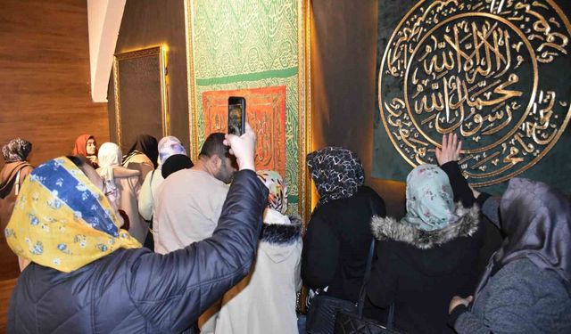 Gaziantep'te Mukaddes Emanetler Sergisi açıldı