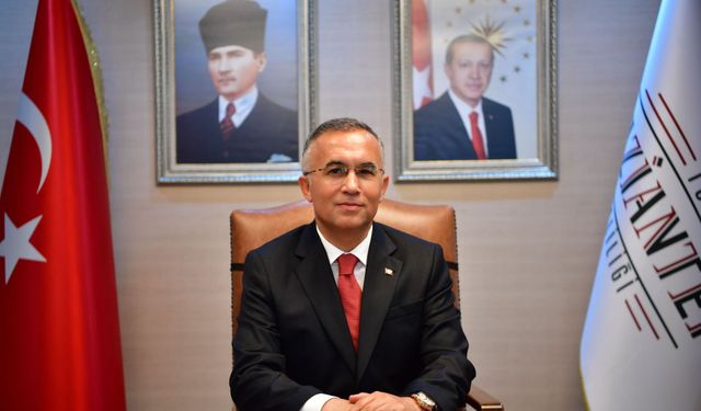 Gaziantep Valisi Kemal Çeber’in 23 Nisan Ulusal Egemenlik ve Çocuk Bayramı mesajı