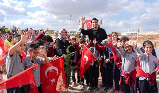 Yılmaz'dan 23 Nisan mesajı