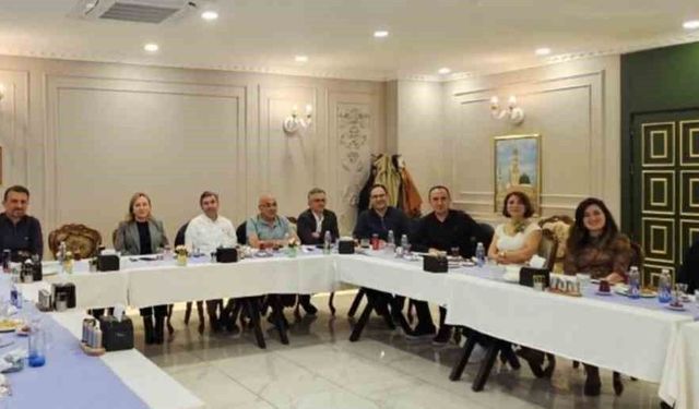 GAÜN Hastanesi'nde tiroid kanserine ekip yaklaşımı