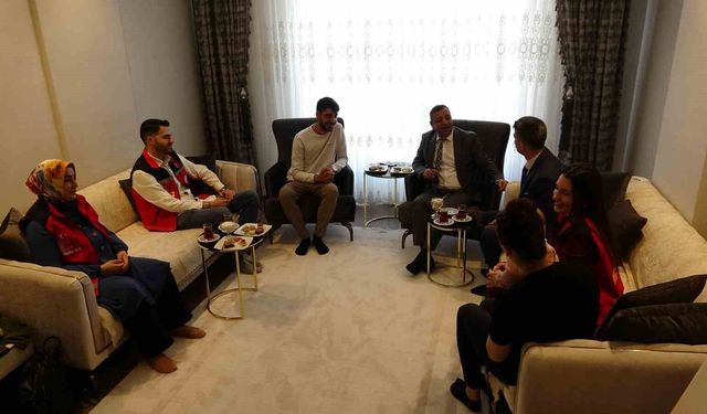 Gaziantep'te evlilik kredisiyle yuva kuran çift ilk çocuklarını kucağına aldı