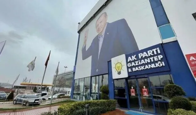 AK Parti Gaziantep'te şok istifa! O isim istifasını açıkladı...