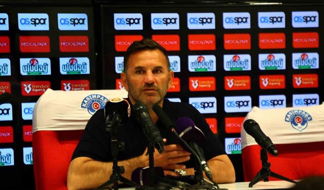 Okan Buruk: 'Sporting maçında VAR'a çağırmayan Alman hakemin, ben olsam hakemlik hayatını bitiririm'