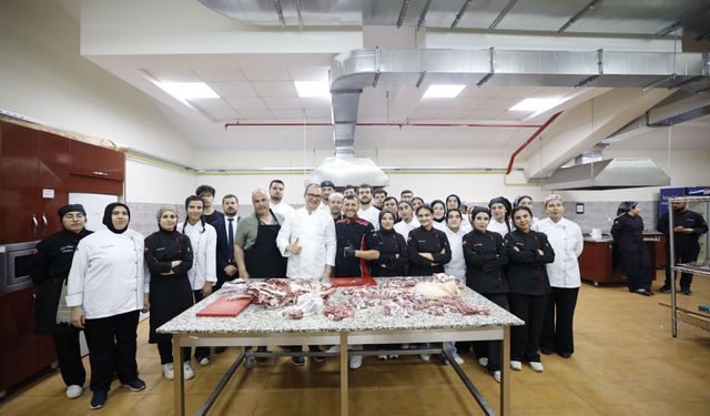 GİBTÜ’de geleceğin şefleri usta isimle buluştu