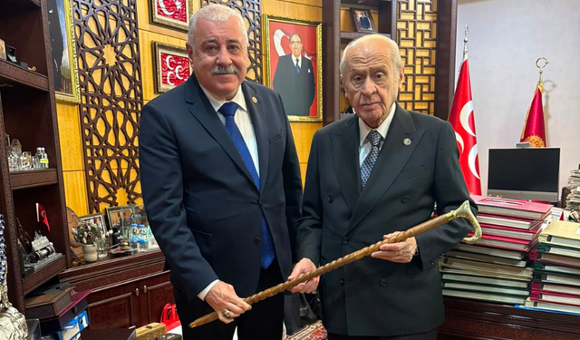 TBMM İdare Amiri MHP Milletvekili Sermet Atay’dan Devlet Bahçeli’ye ziyaret: Yurtdışı görüşmeleri masaya yatırıldı