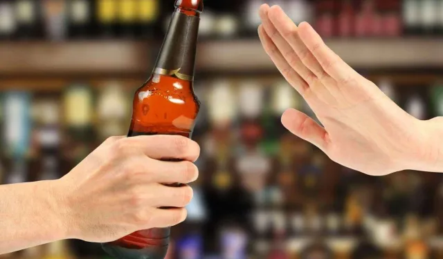 Alkollü içki firmalarına yeni kısıtlamalar: Tabelalardan kalkıyor