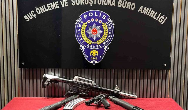 Gaziantep'te 4 adet ruhsatsız silah ele geçirildi: 2 gözaltı