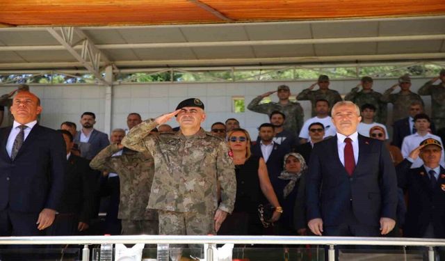 Gaziantep'te Türk Kara Kuvvetlerinin 2235'inci kuruluş yıl dönümü törenle kutlandı