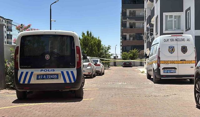 Gaziantep'te korkunç olay! Kucağına aldığı çocuğuyla 8'inci kattan atladı: Anne öldü, çocuk ağır yaralandı