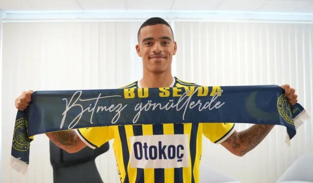 Mason Greenwood'a İstanbul'da coşkulu karşılama