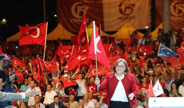 Şahin: '15 Temmuz, millet iradesinin destanıdır'