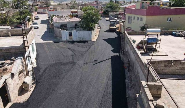 Gaziantep Büyükşehir Belediyesi'nden Araban'a ilk sıcak asfalt