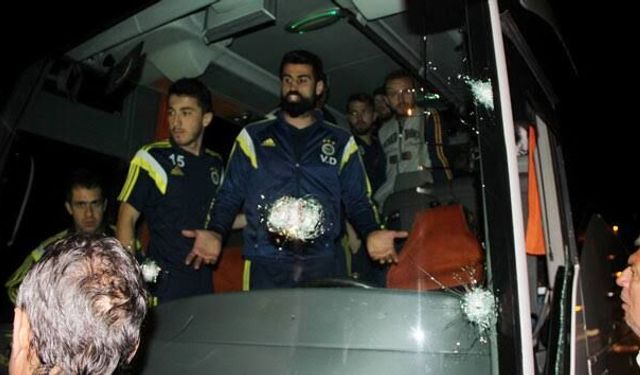 Fenerbahçe otobüsüne yönelik silahlı saldırı soruşturmasında 5 şüpheliye operasyon