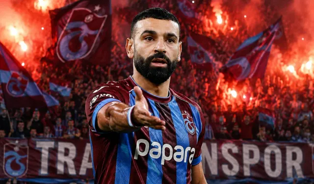 Mohamed Salah Trabzonspor'da! Formayı giydi... İşte o anlar