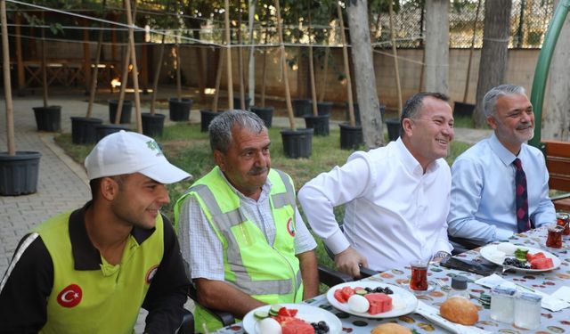 Başkan Doğan: “En doğru hizmet sahada şekillenir”