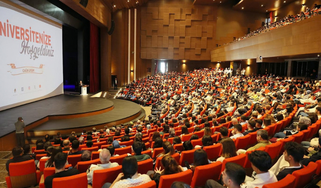 GAÜN’de yeni öğrenciler için uyum programı düzenlendi