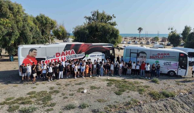 Başkan Yılmaz'dan binlerce öğrenciye unutulmaz yaz hediyesi