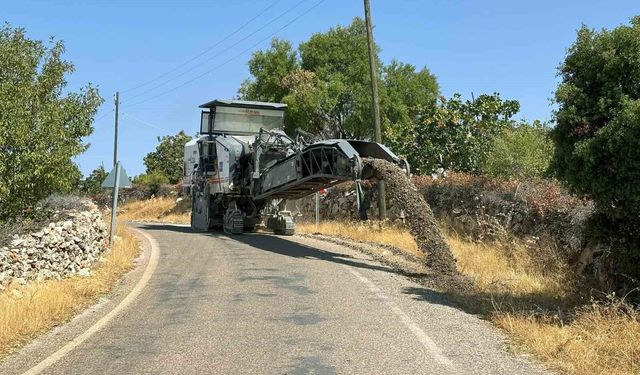 Gaziantep Büyükşehir Belediyesi, Araban'da kırsal mahalle yollarında yenileme çalışmaları başlattı