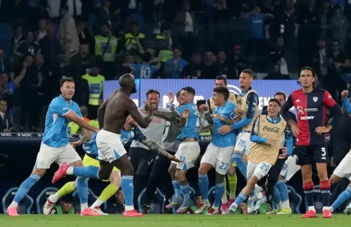 İtalya Serie A’da şampiyon Napoli