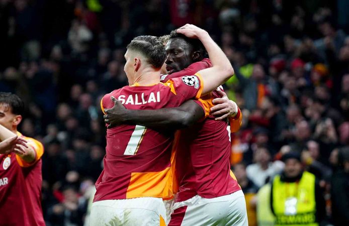 Galatasaray avantajlı skorla rövanşa gidecek