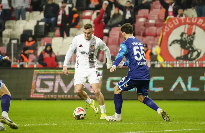 Gaziantep FK'da Kozlowski şoku! O maçta forma giyemeyecek...