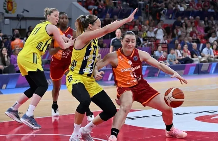 Galatasaray'ı yendiler! Fenerbahçe, 3. kez EuroLeague şampiyonu oldu