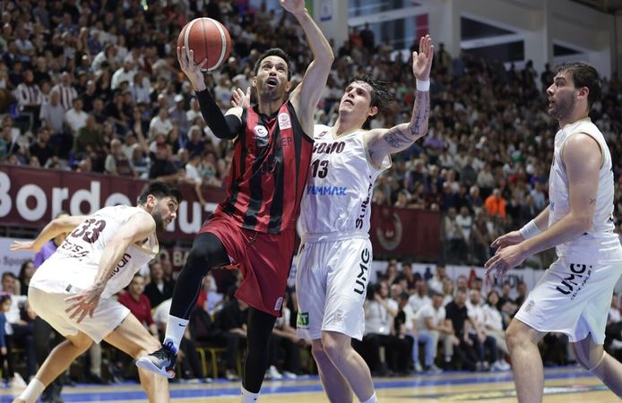 Gaziantep Basketbol'den buraya kadar! Bandırma Bordo BSL’nin Yeni Takımı