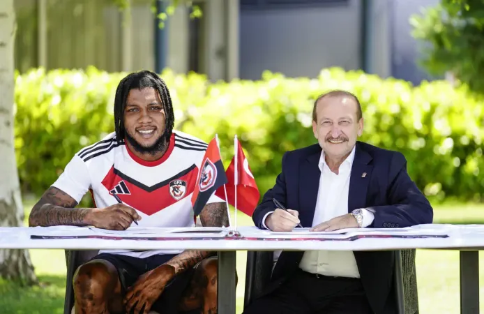 Gaziantep FK yeni golcüsünü açıkladı! Trivante Stewart Gaziantep FK'da...