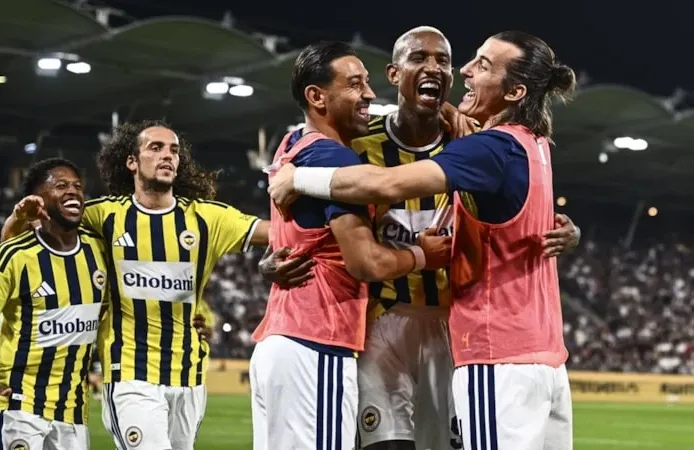 Sturm Graz'ı eledik! Fenerbahçe, Devler Ligi'nde play-off turunda