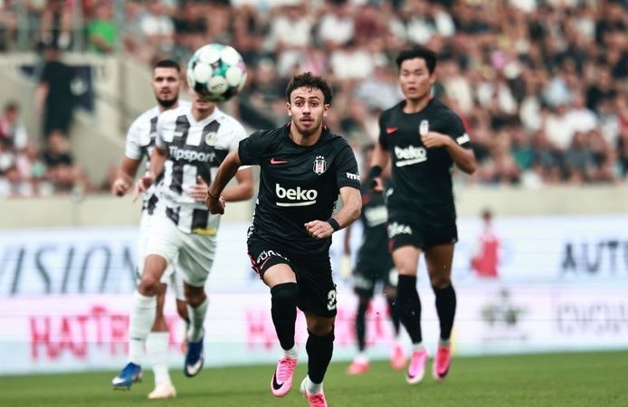 Beşiktaş, Hradec Kralove deplasmanında avantajı kaptı