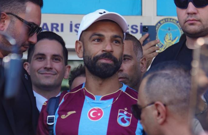 Mohamed Salah, Trabzonspor için İstanbul'da