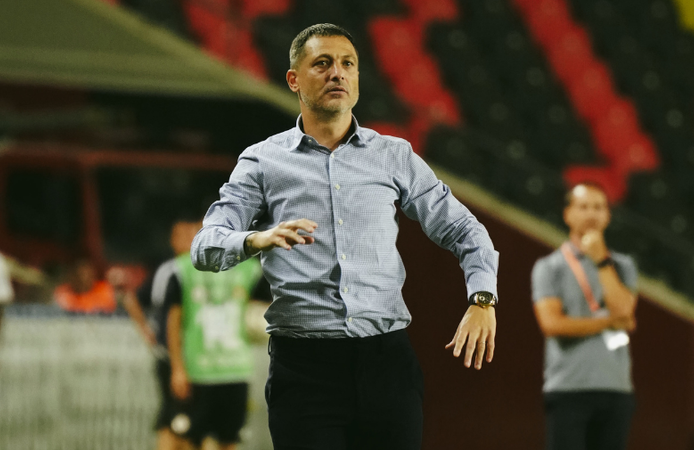 Gaziantep FK'da Radoi’den net mesaj: “Motive olmayan oyuncuya kapıyı gösteririm”