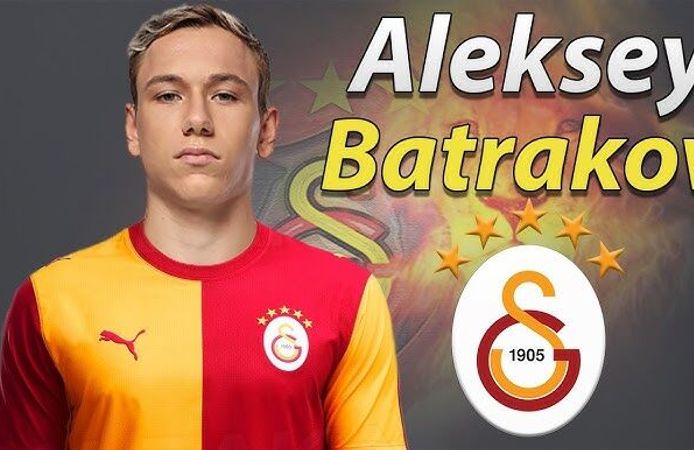 Rus Prenste Mutlu Son! Galatasaray transferi bitirdi! Aleksey Batrakov İstanbul'a geliyor