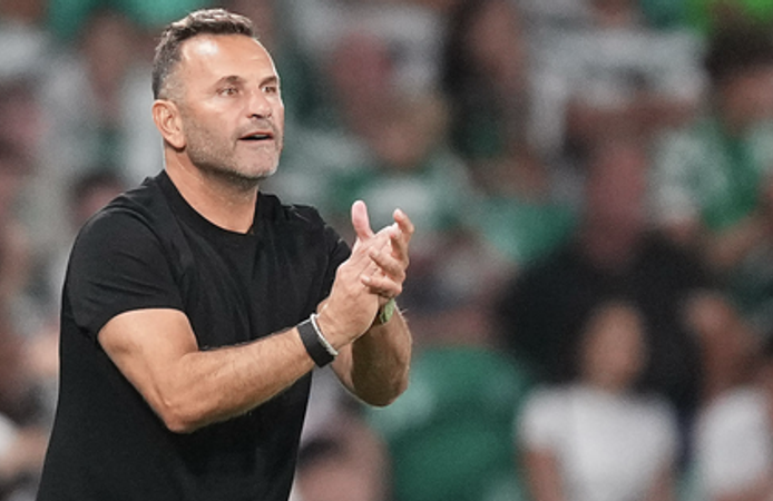 Okan Buruk: 'Yediğimiz penaltı golü bizi mental olarak düşürdü'