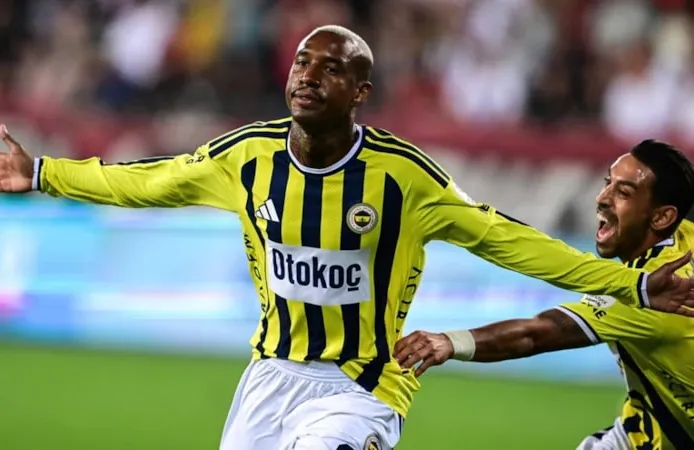Yabancı Kontenjanına takıldı! Fenerbahçe'de Anderson Talisca ile yollar resmen ayrıldı