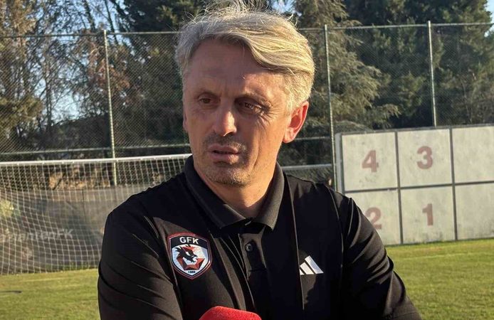 Orhan Ak: 'Kocaelispor maçından puan ya da puanlar alıp milli araya moralli girmek istiyoruz'