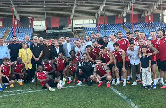 Vali Çeber ve Başkan Şahin'den Gaziantep FK'ya moral ziyareti!