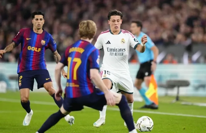 Zafer Real Madrid'in... Son dakikalarda bulduğu golle Barcelona'yı yıktı